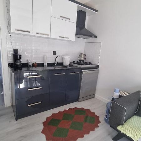 Aloha Airport Guest Home Altinkum  외부 사진