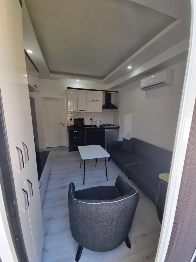 Aloha Airport Guest Home Altinkum  외부 사진
